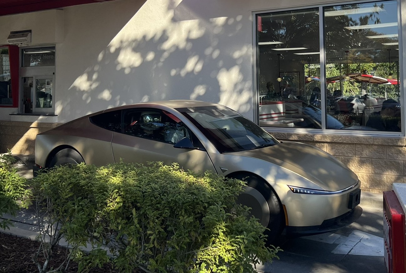 Tesla Cybercab autonomous robotaxi